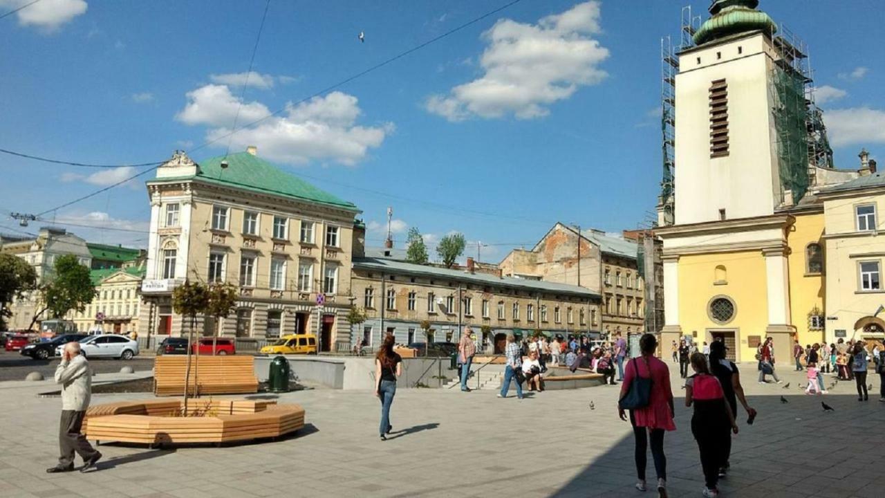 Smart Apartments Lviv Eksteriør bilde